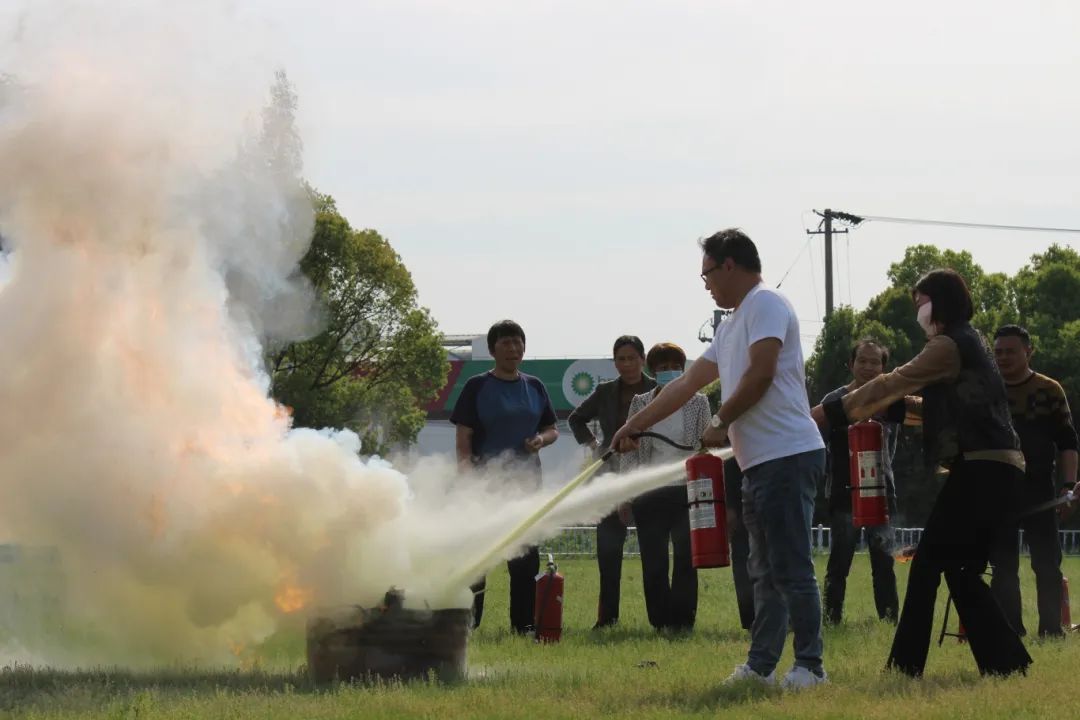 嵊州長運：守護未來，長運校車安全演練