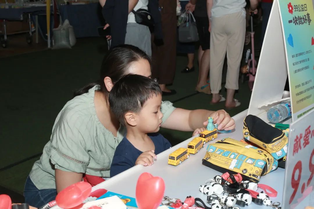 影響600+萬人，99公益日宇通用愛心守護孩子平安路途！