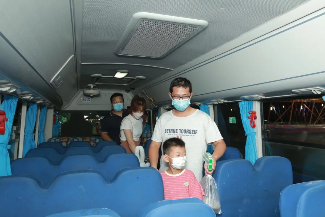 影響600+萬人，99公益日宇通用愛心守護孩子平安路途！