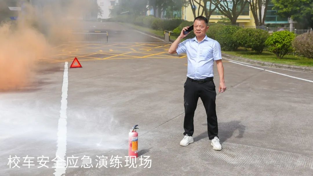 博文安全校園|校車(chē)安全需謹(jǐn)記,應(yīng)急演練護(hù)平安 博文安全校園|校車(chē)安全需謹(jǐn)記,應(yīng)急演練護(hù)平安