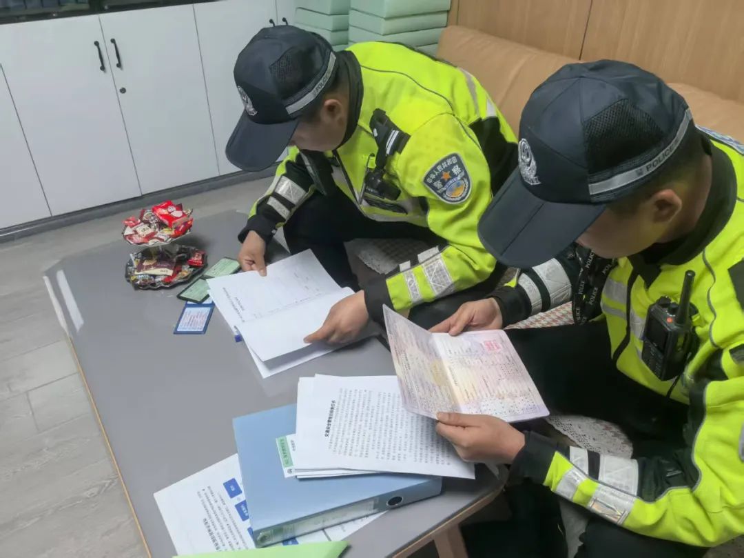 西寧交警“查隱患、強監管” 筑牢交通安全防線 圖片