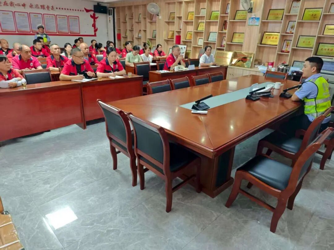 校車安全筑防線，平安上學(xué)暖心間