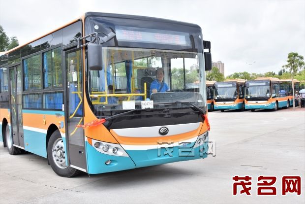 廣東茂名電白區(qū)即將開通水東城區(qū)學(xué)校21條專線校車