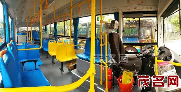 廣東茂名電白區(qū)即將開通水東城區(qū)學(xué)校21條專線校車