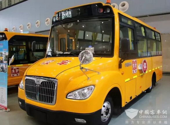 中通三款幼兒園校車登陸全國幼教展