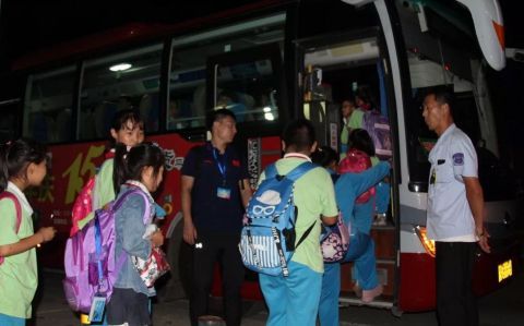 北京平谷開17條安全校車線路 覆蓋6所農村學校 北京平谷開17條安全校車線路 覆蓋6所農村學校