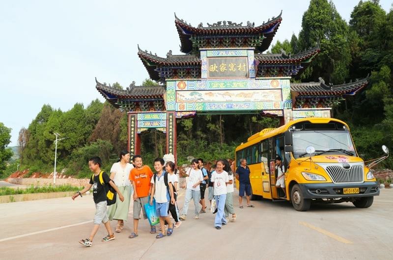 湖南新田：鄉村校車 平安運行
