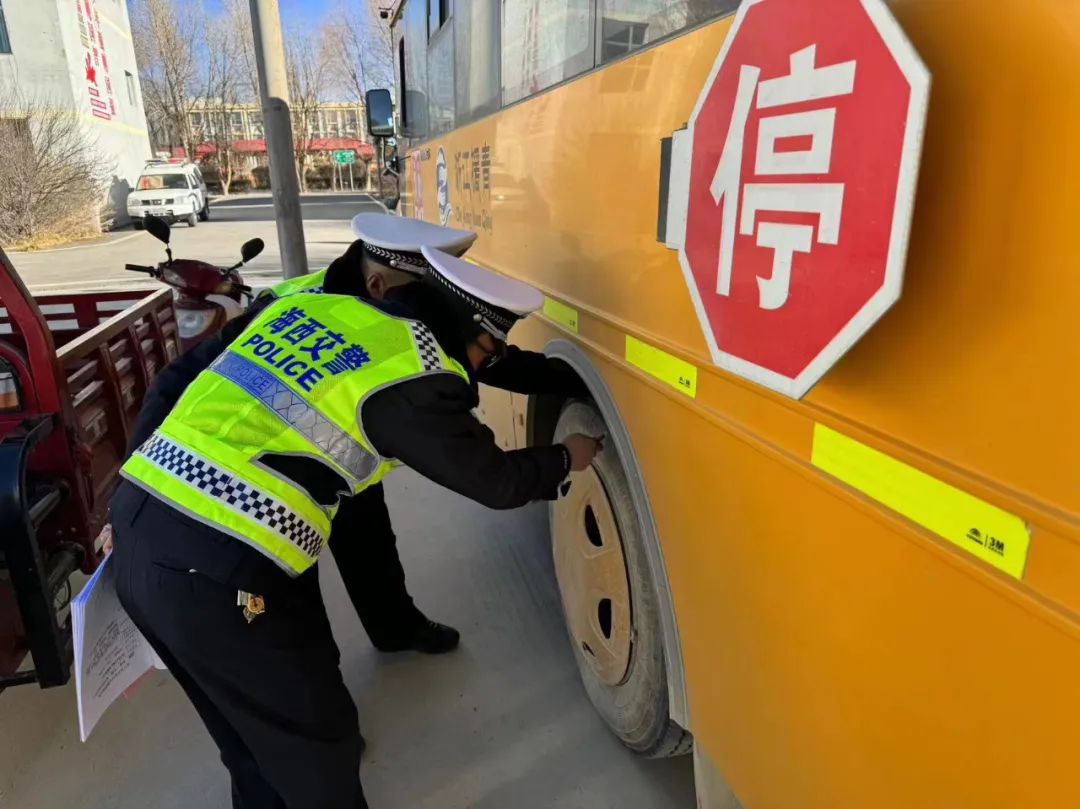 【平安建設】把好校車安全關 護航學生平安路 圖片