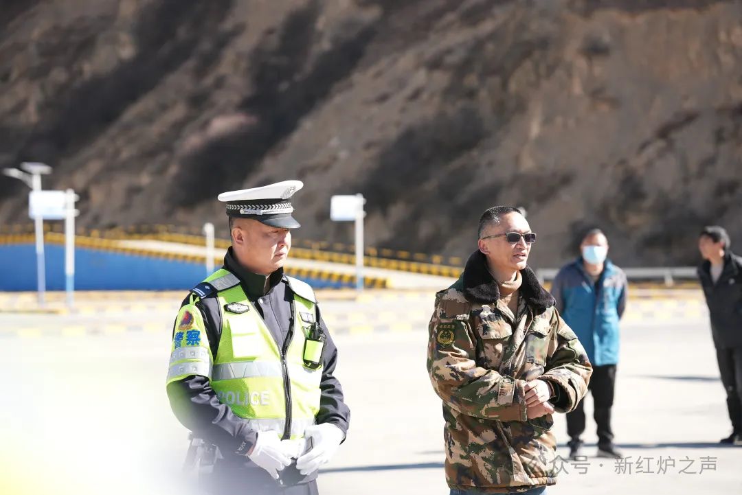 【實(shí)時爐霍】爐霍縣開展校車安全培訓(xùn) 圖片