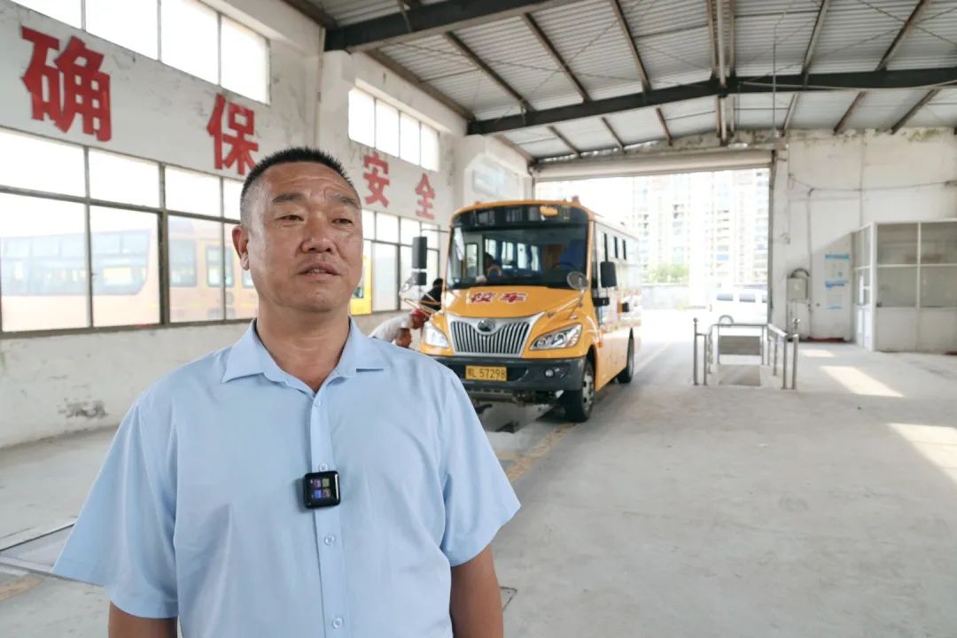 通城225輛校車接受暑期“體檢” 圖片