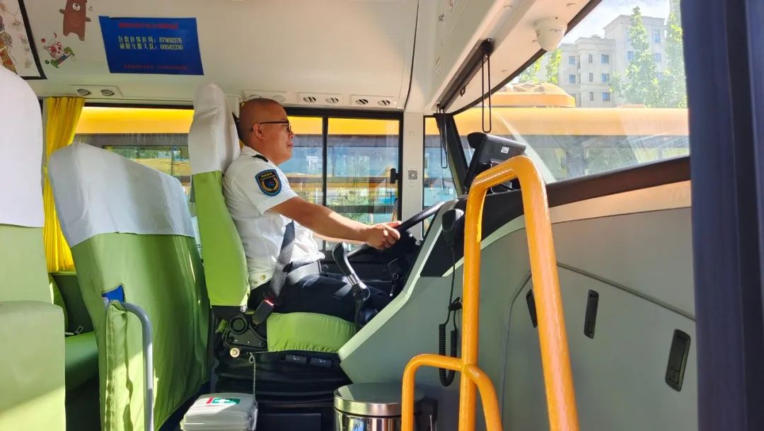 前進的力量:溫馨校車公司聚焦榜樣人物 圖片