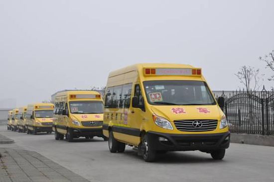 校車市場降溫 資金誰承擔是主因