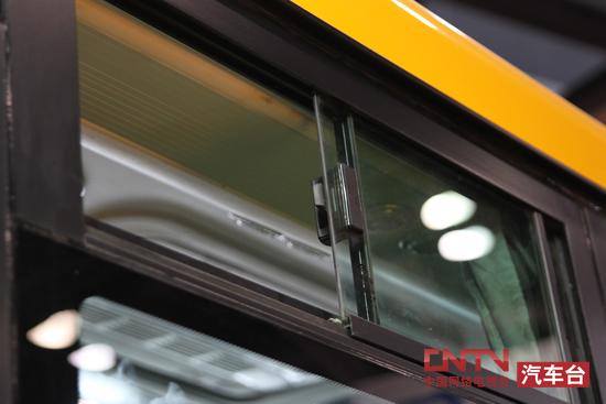 引領校車安全新時代 宇通發布安芯校車智能管理系統