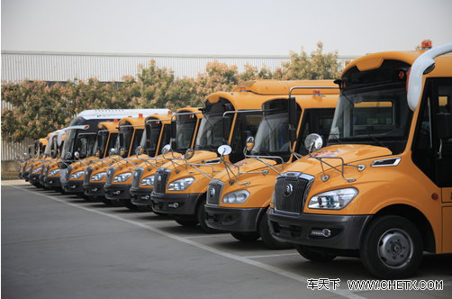 孩子安全大過天 深入體驗宇通“小飛俠”校車