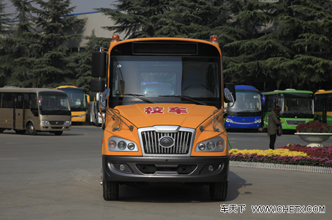 孩子安全大過天 深入體驗宇通“小飛俠”校車