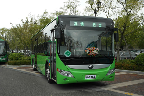 “雙驅(qū)”并進(jìn) 新能源公交開啟運(yùn)營(yíng)新模式