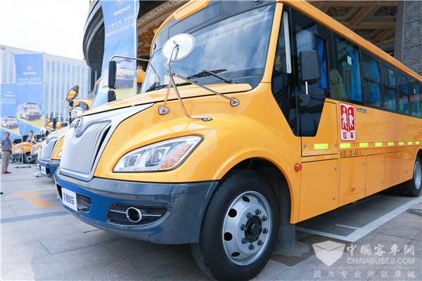 2018中國校車行業高峰論壇向行業傳遞了哪些信息？