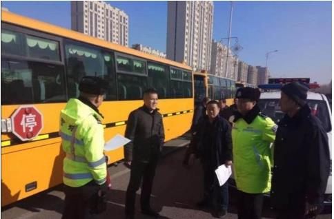 一校一策保安全 吉林省交警全力護(hù)航開(kāi)學(xué)