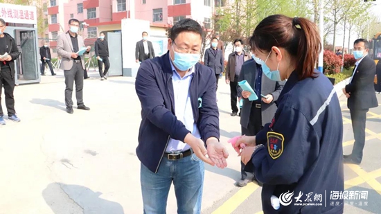 迎復學“大考”！新東港校車公司開展開學前疫情防控應急演練