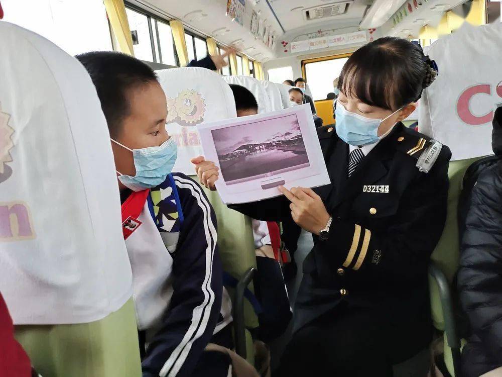 青島：【西海岸溫馨校車】校車小課堂---電視改變我們的生活
