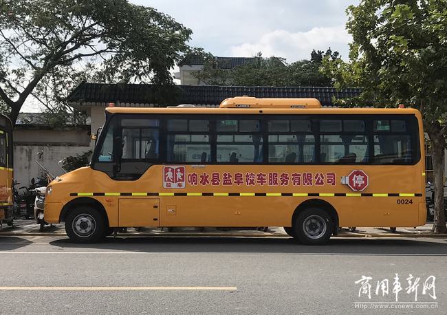 管理搞上去、收費降下來！起底鹽阜校車安全運營背后的秘密