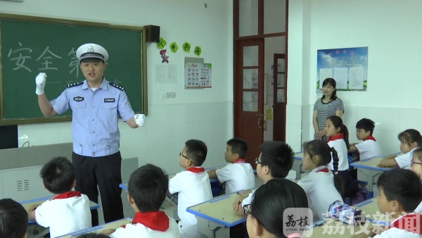 確保學生安全出行 贛榆打造“零補貼”校車模式