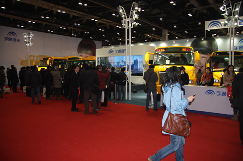 宇通校車閃耀亮相北京校車展/ 宇通校車閃耀亮相北京校車展